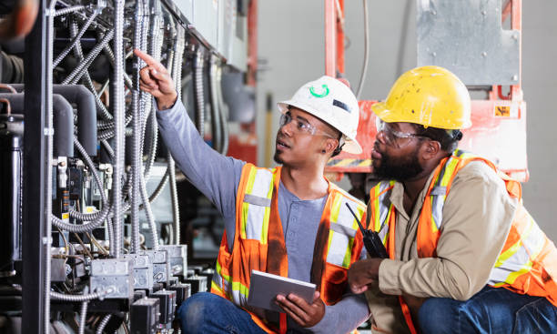Best Electrical Outlet Repair  in Ashland City, TN